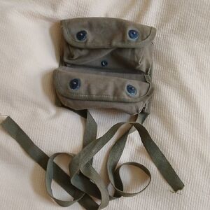 Original WWII US Army 2 Pocket Grenade Bag